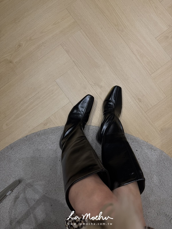 尖頭低跟皮革長靴(偏小半號)